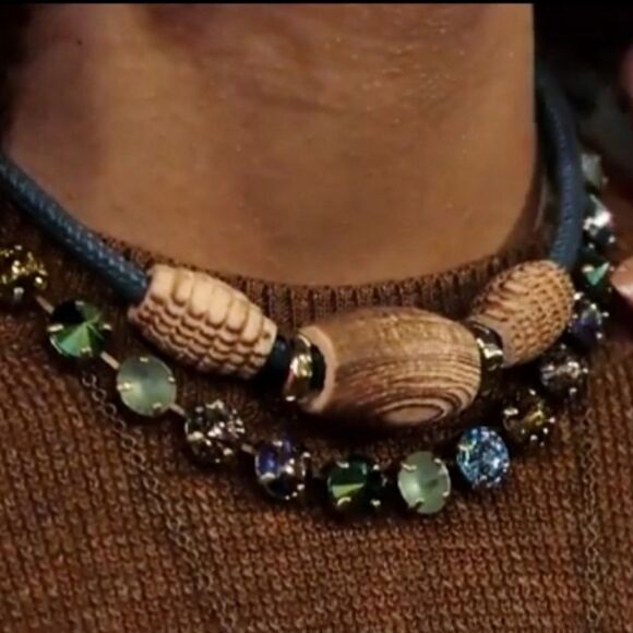 Sabika Winter 2017 Vivid Choker Leather Band Wood Elements, Heart Stamped Rings - Picture 1 of 7